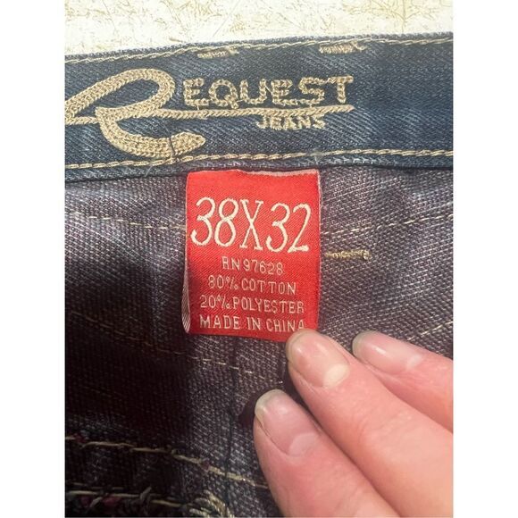 Request Men’s distressed Straight Leg Jeans Sz 38/32 ￼ - Picture 3 of 6